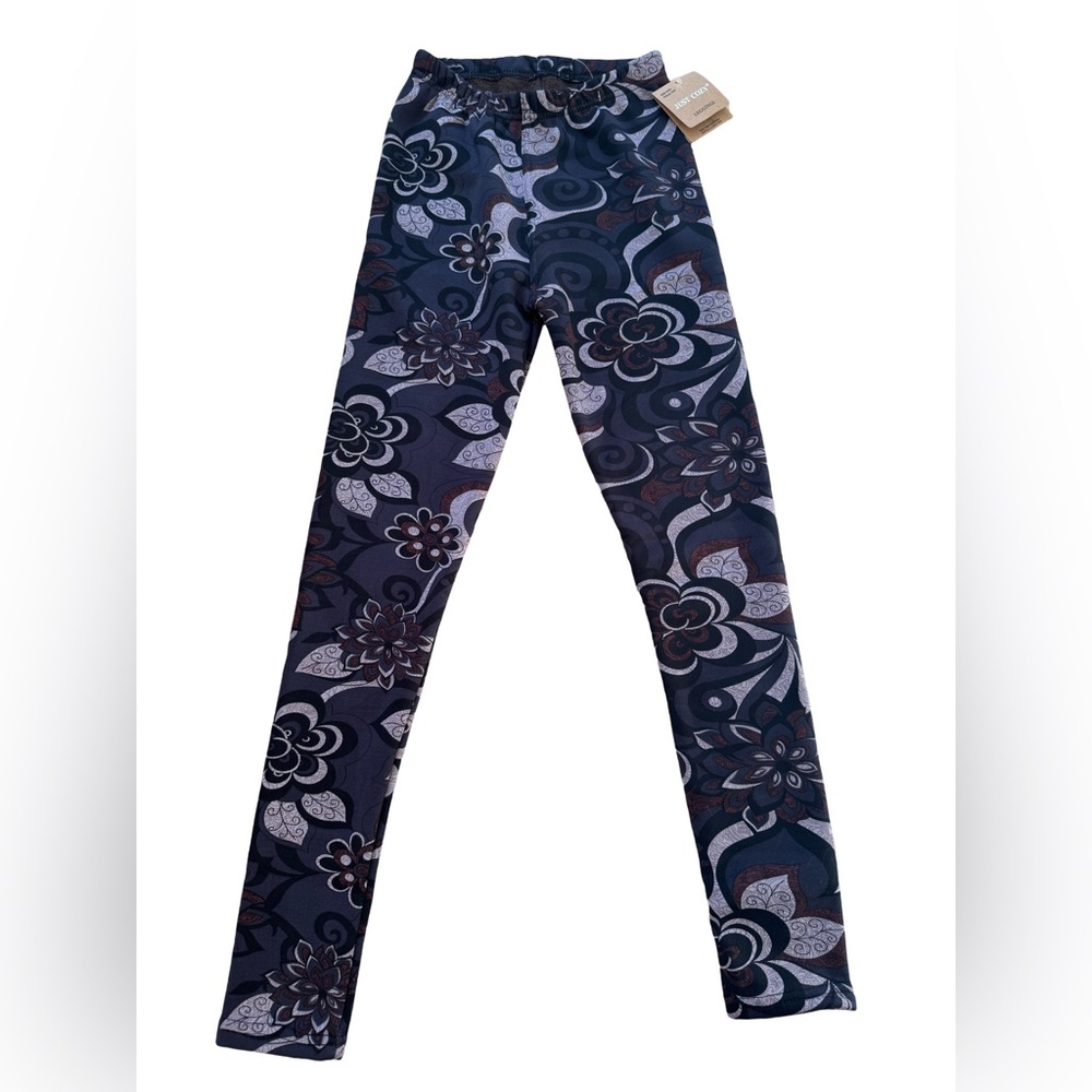 NWT Just Cozy Leggings XS/S